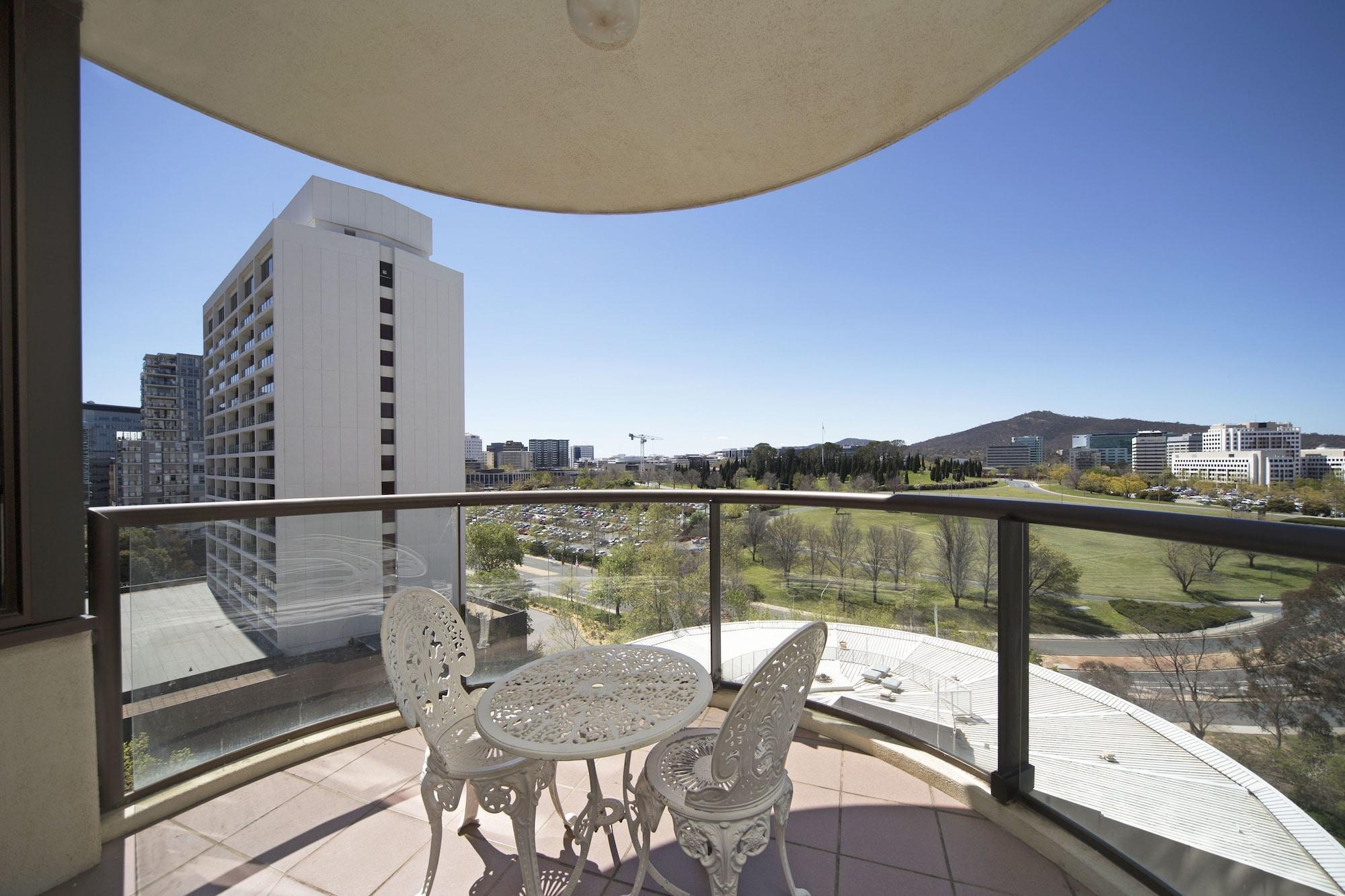 Breakfree Capital Tower Apartments Camberra Exterior foto